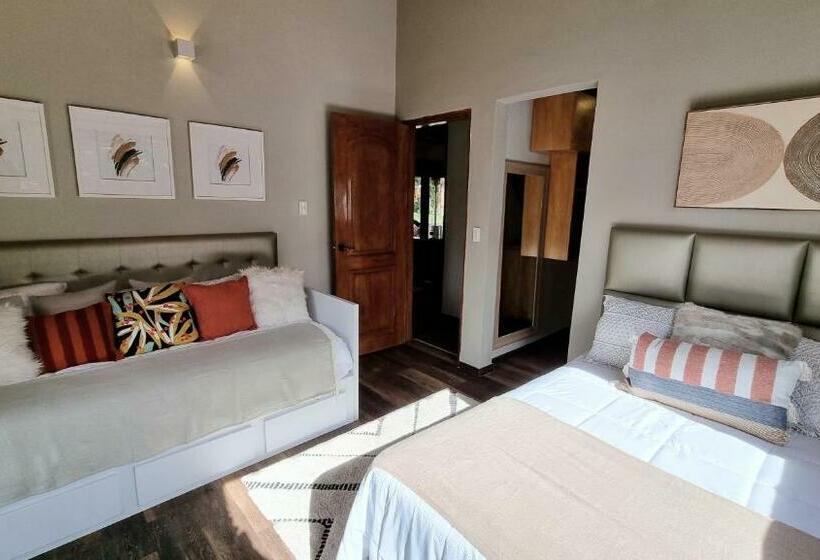 اتاق لوکس, Huandoy Lodge Huaraz