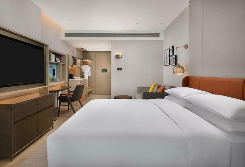 חדר סטנדרט עם מיטת קינג, Home2 Suites By Hilton Foshan Jiujiang