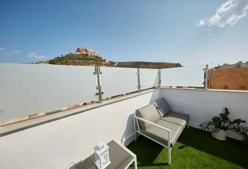 آپارتمان 1 خوابه با تراس, Apart Hotel Happy Life