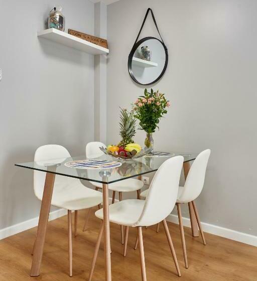 آپارتمان 2 خوابه, Apart Hotel Happy Life