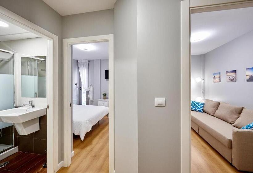 آپارتمان دوبلکس 1 خوابه, Apart Hotel Happy Life