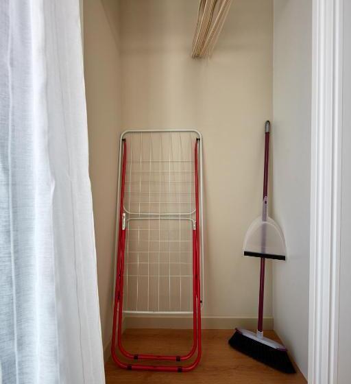 آپارتمان 2 خوابه, Apart Hotel Happy Life