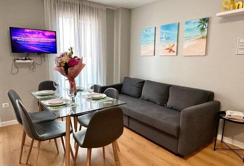 آپارتمان 1 خوابه با تراس, Apart Hotel Happy Life