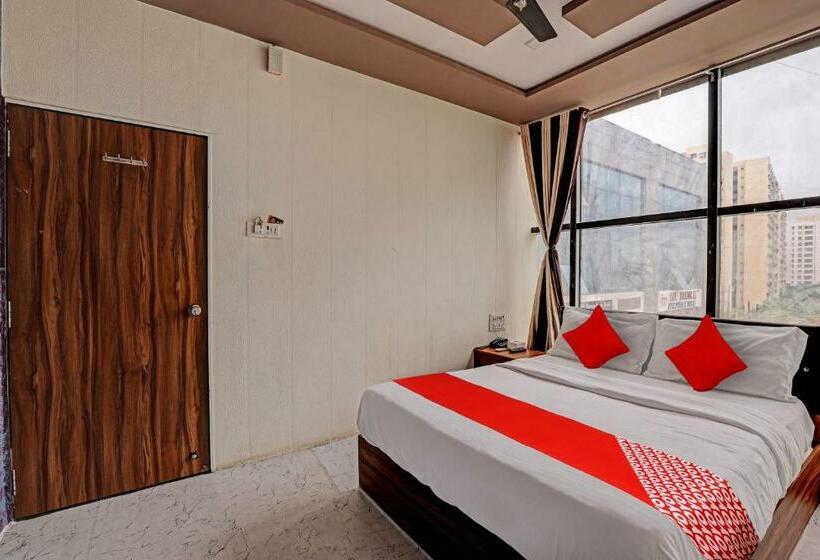 三人经典房间, Oyo Flagship Hotel France