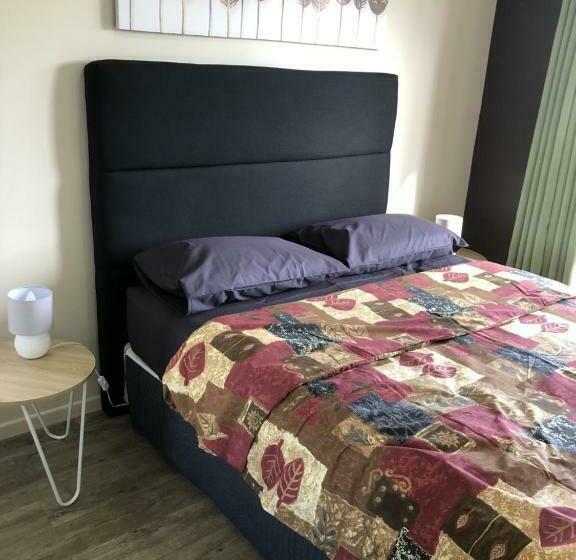 1 Bedroom Apartment Lake View, Lotus Views