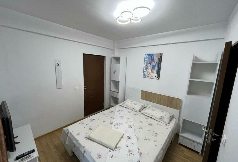 デラックスルーム, Vila Almare