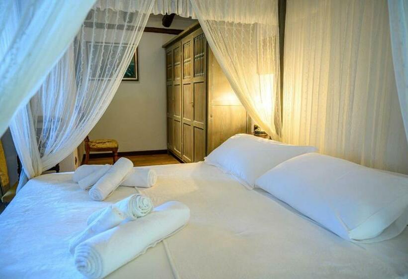 Номер Deluxe с Балконом, Villa Pusiana