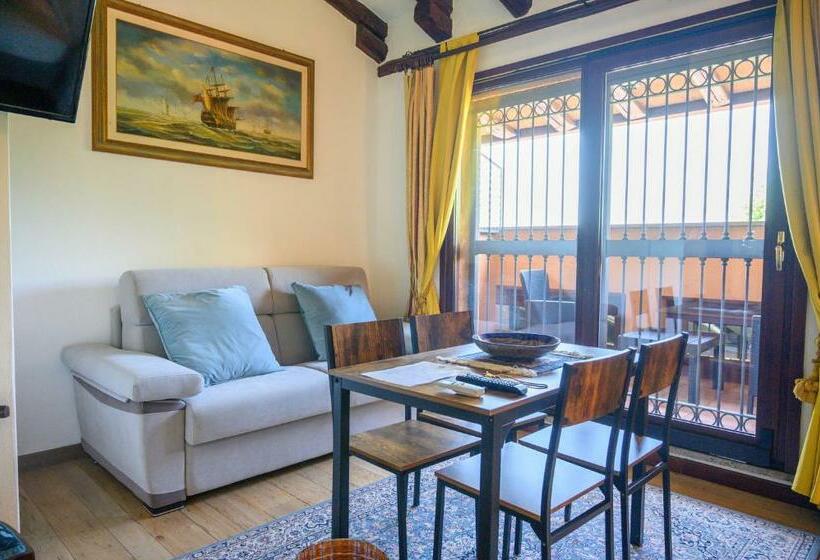 חדר דלוקס עם מרפסת, Villa Pusiana