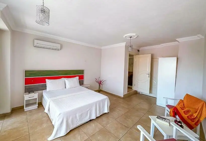 Standard-huone Puutarhanäkymä, Abelia Otel