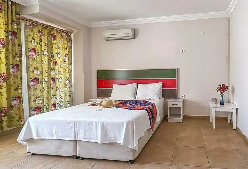 Standard-huone Puutarhanäkymä, Abelia Otel