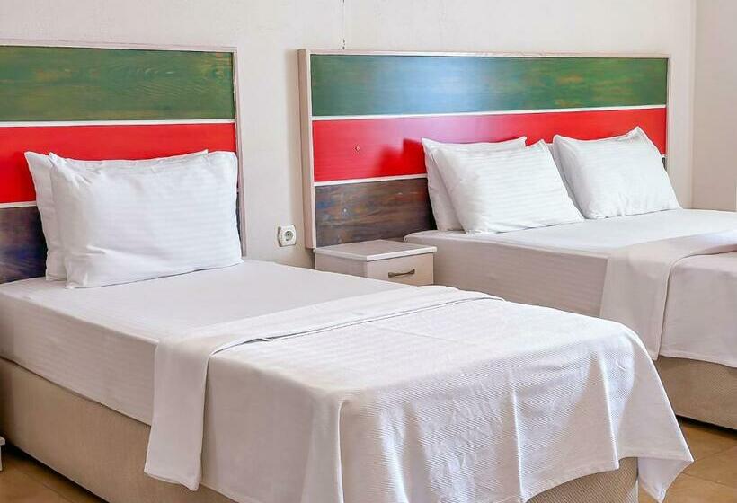 Triple Room Sea View, Abelia Otel