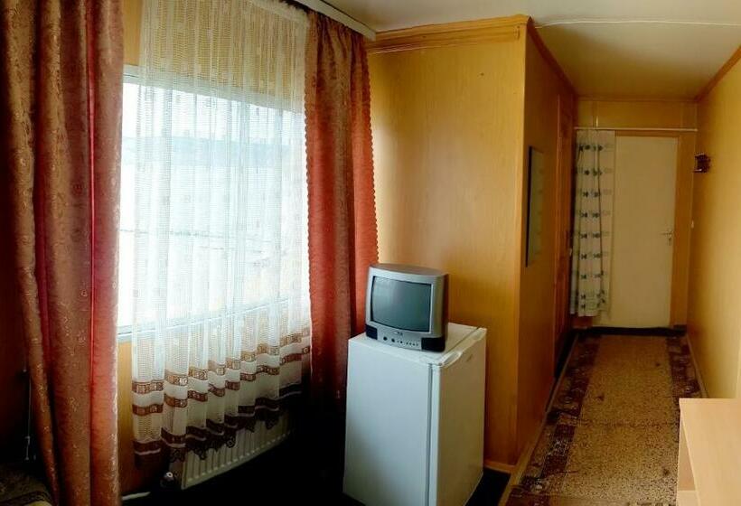 اتاق اکونومی, перлина дністра