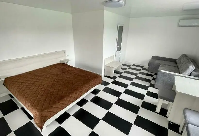 Deluxe Neljän Hengen Huone, перлина дністра