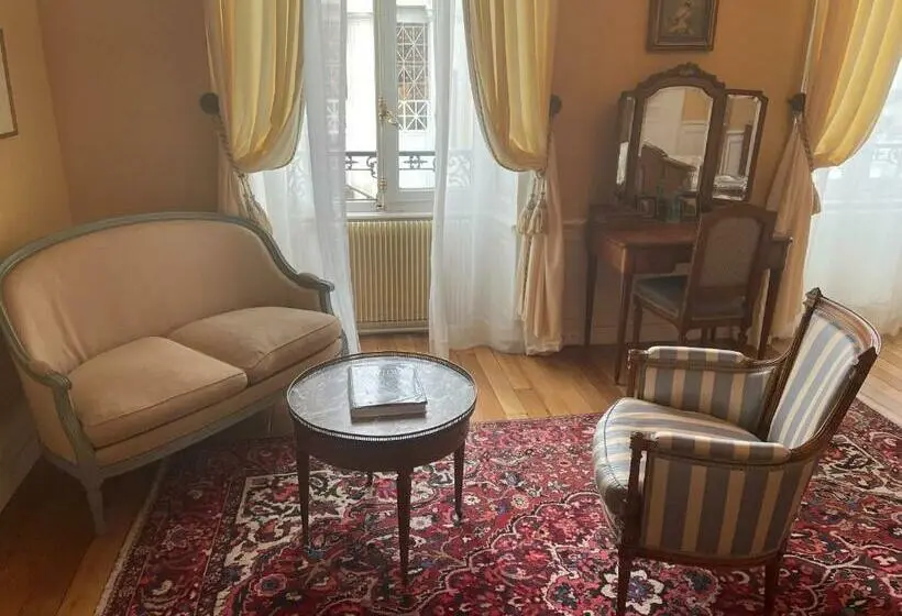 Chambre Supérieure, Maison D Hercule