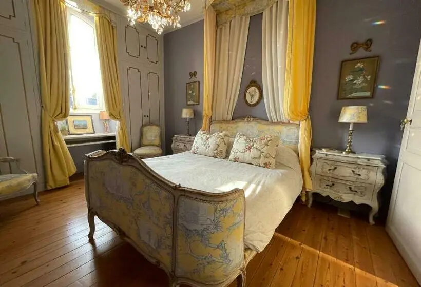 Chambre Standard Salle de Bains Commune, Maison D Hercule