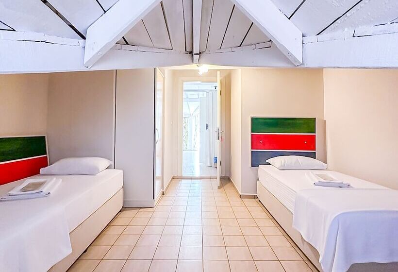 Люкс Вид на Море, Abelia Otel