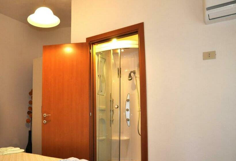 Номер Стандарт Трехместный, Bed & Breakfast Agriturismo San Macario