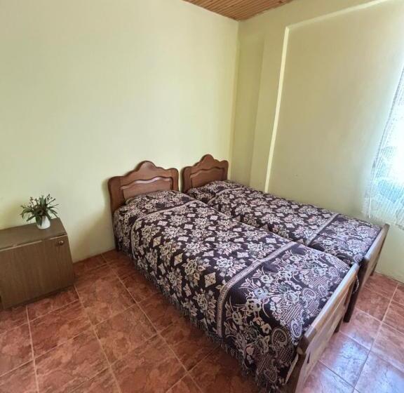 اتاق استاندارد, Guest House Bee