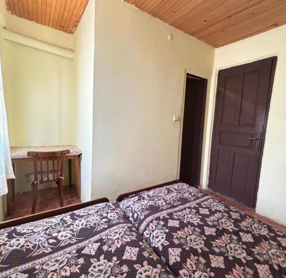 اتاق استاندارد, Guest House Bee