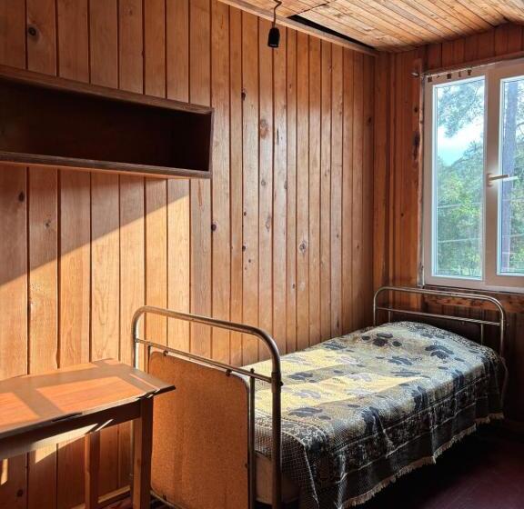 اتاق استاندارد سه نفره, Guest House Bee