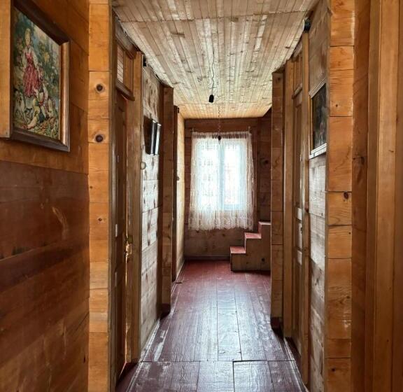 اتاق اکونومی, Guest House Bee