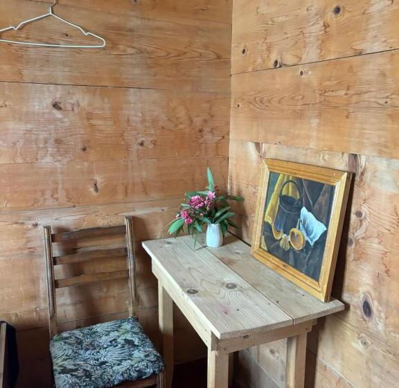 اتاق اکونومی, Guest House Bee