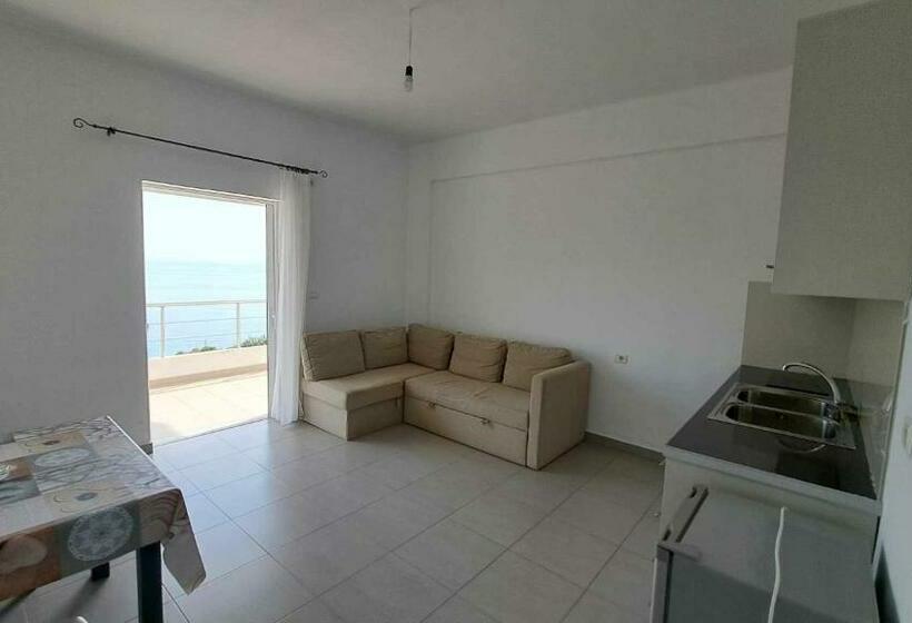 جناح مطلّ علي البحر, Paradise View