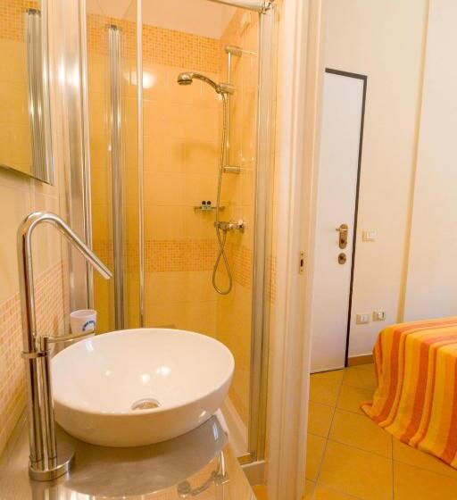 스탠다드 룸, Butterfly S House