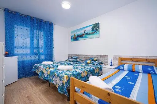 اتاق کلاسیک سه تخته, Guest House Lana Denia