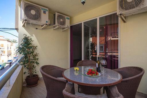 חדר משפחתי, Guest House Lana Denia