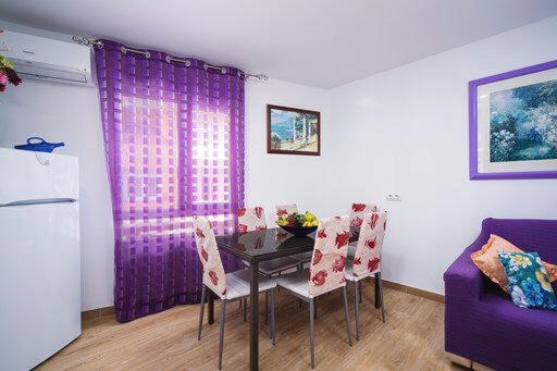 חדר משפחתי, Guest House Lana Denia