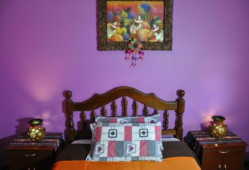 Номер Стандарт Совместная Ванная, Hostel Copacabana La Quiaca