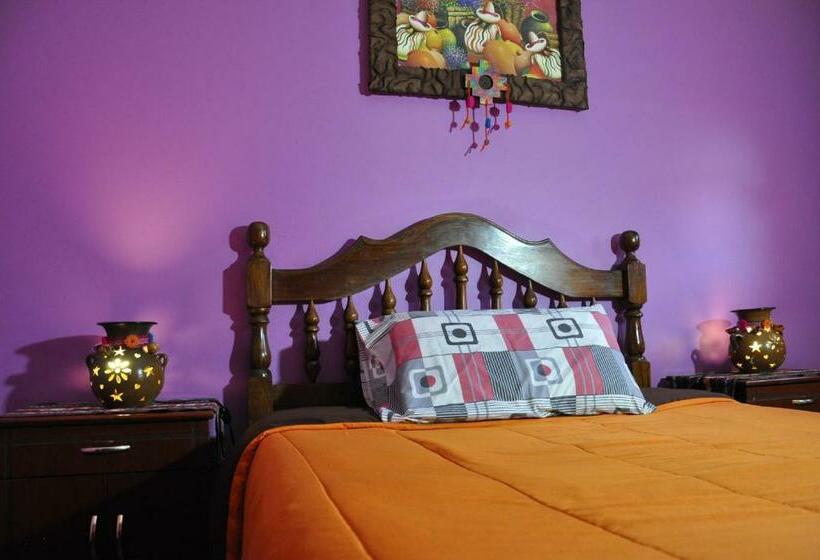 Номер Стандарт Совместная Ванная, Hostel Copacabana La Quiaca