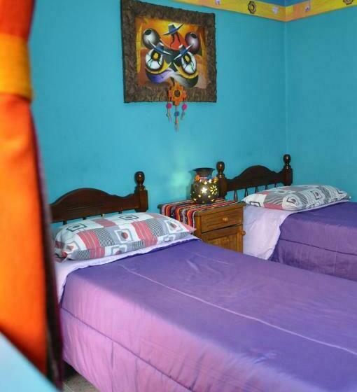 Номер Стандарт Совместная Ванная, Hostel Copacabana La Quiaca