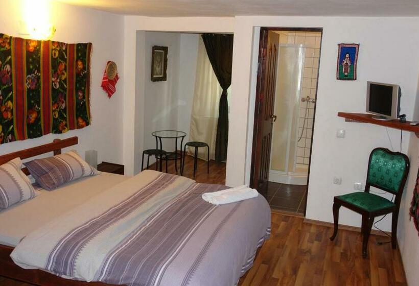 Номер Стандарт, La Caramidari