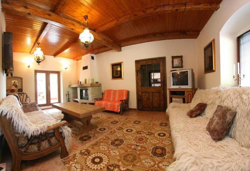 ‫فيلا غرفة نوم واحدة مطلة على الحديقة, Vila Anastasia