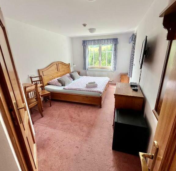 带山景的复式房间, Pension Moravěnka