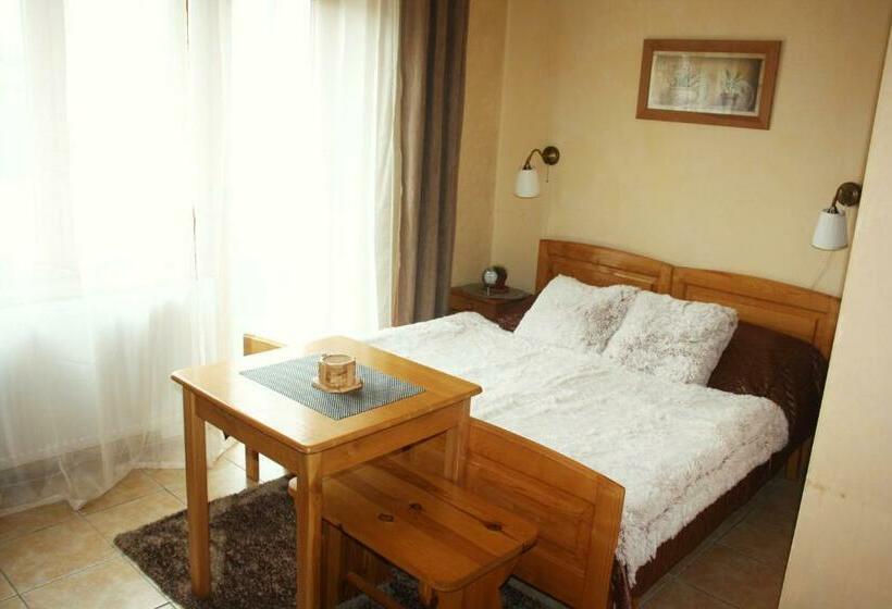 اتاق استاندارد, Penzion Svojše