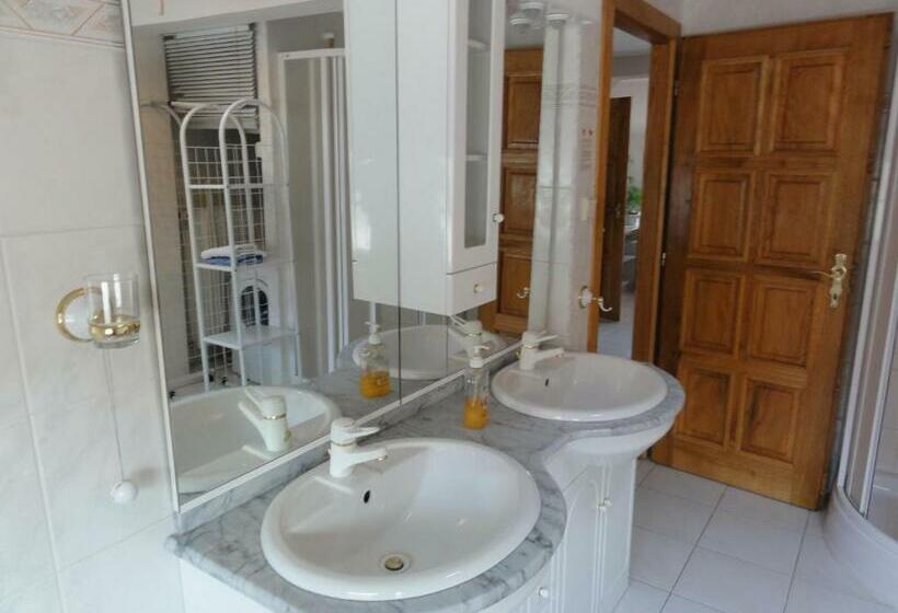 سوییت, Penzion Svojše