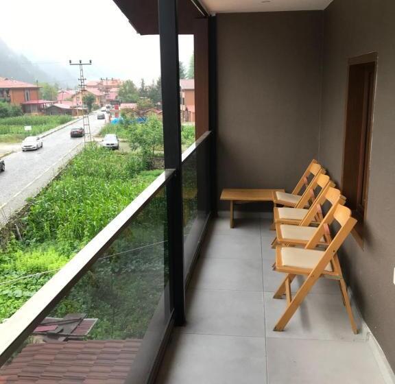スイート（家族用）, Uzungol Huzur