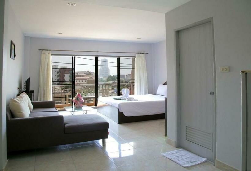 חדר סטנדרט עם מרפסת, Green Mango Guesthouse Hostel