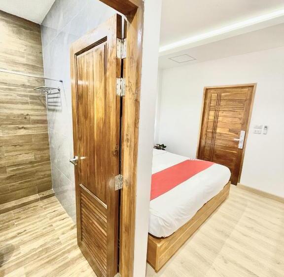 غرفة سوبيريور سرير كينج, Ashi Poshtel