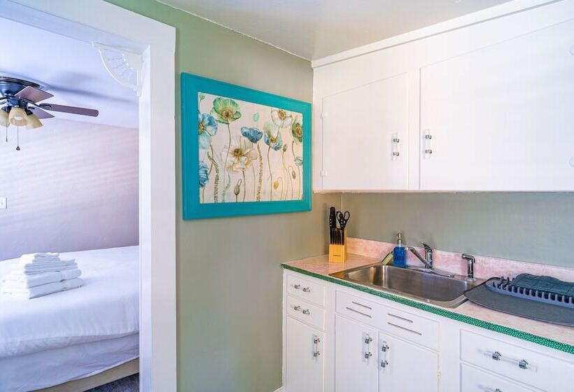 جناح ديلوكس, The Estate At Mount Dora