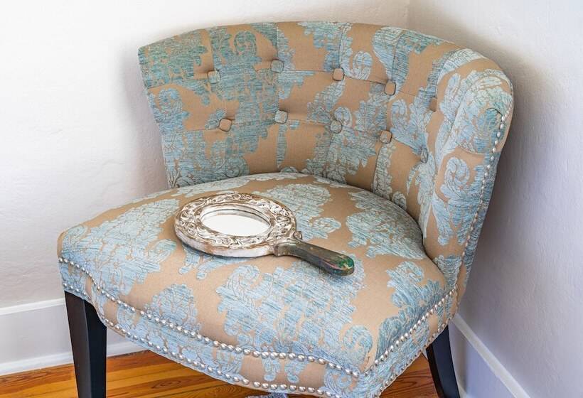 جناح ديلوكس, The Estate At Mount Dora