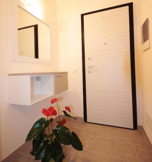 آپارتمان 1 خوابه همکف, Casa Granata