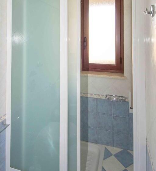 דירת חדר, Casa Granata