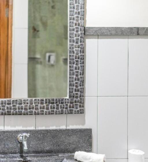 חדר משפחתי, Arjuna Homestay