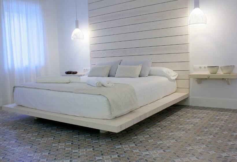 غرفة سوبيريور, Can Roca Nou