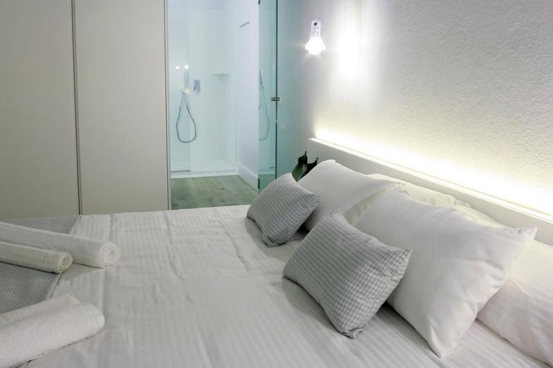 غرفة قياسية, Can Roca Nou