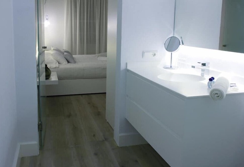 غرفة قياسية, Can Roca Nou